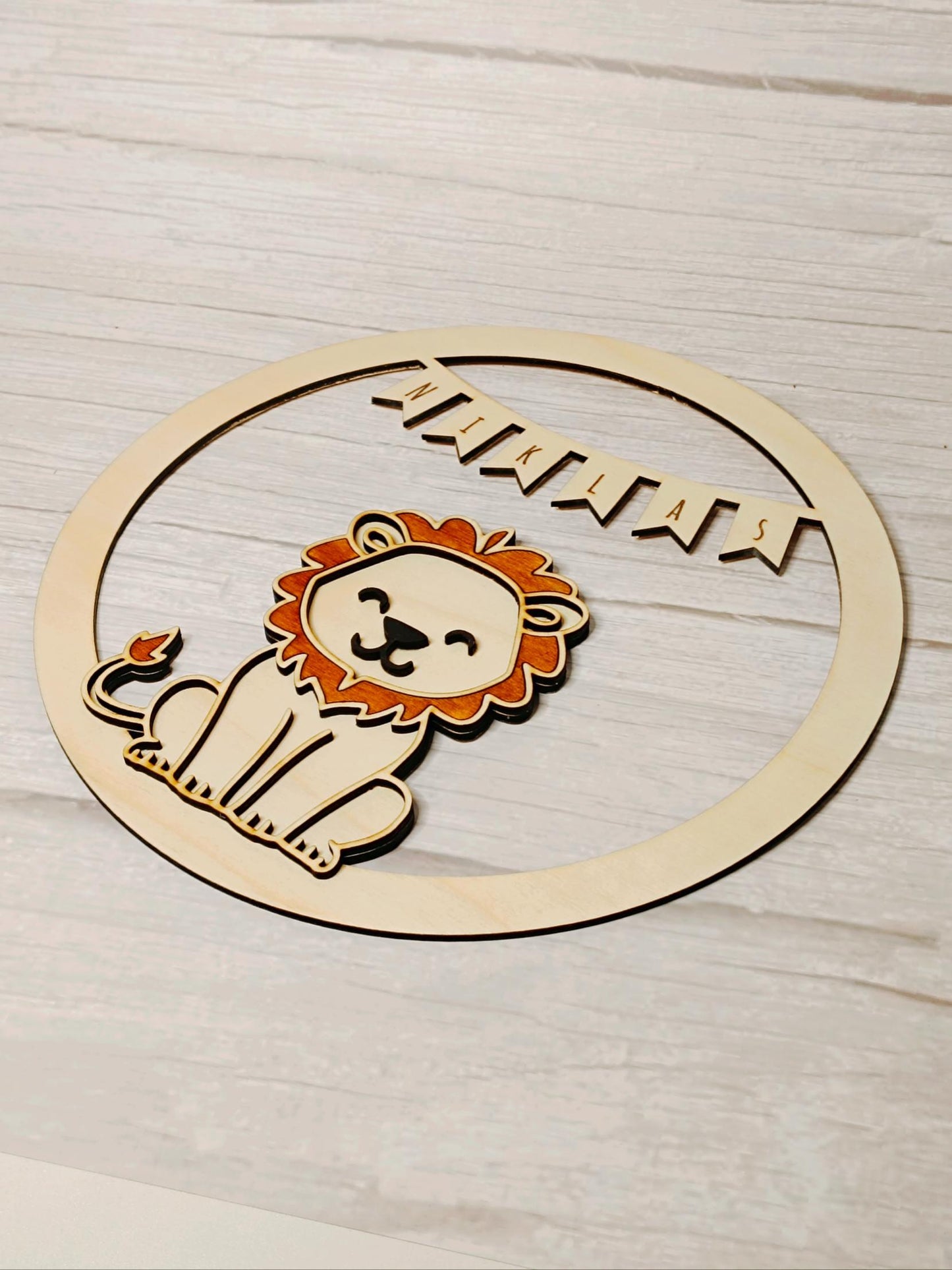 Personalisierter Holz Türkranz mit Tiermotiven – personalisierbar mit Wunschnamen und Tiermotiv I Kinderzimmerdeko, Geschenkidee, Babyshower