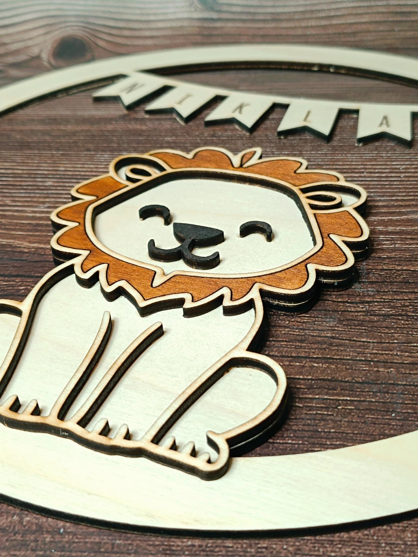 Personalisierter Holz Türkranz mit Tiermotiven – personalisierbar mit Wunschnamen und Tiermotiv I Kinderzimmerdeko, Geschenkidee, Babyshower
