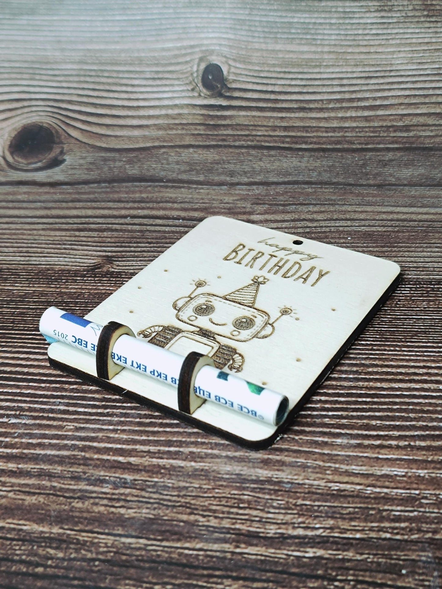 Personalisierter Holz Geldgeschenkanhänger mit Motiven – Nilpferd, Ente, Kuh, Monster, Roboter, Dino – Geschenkidee, Mitbringsel, Geburtstag
