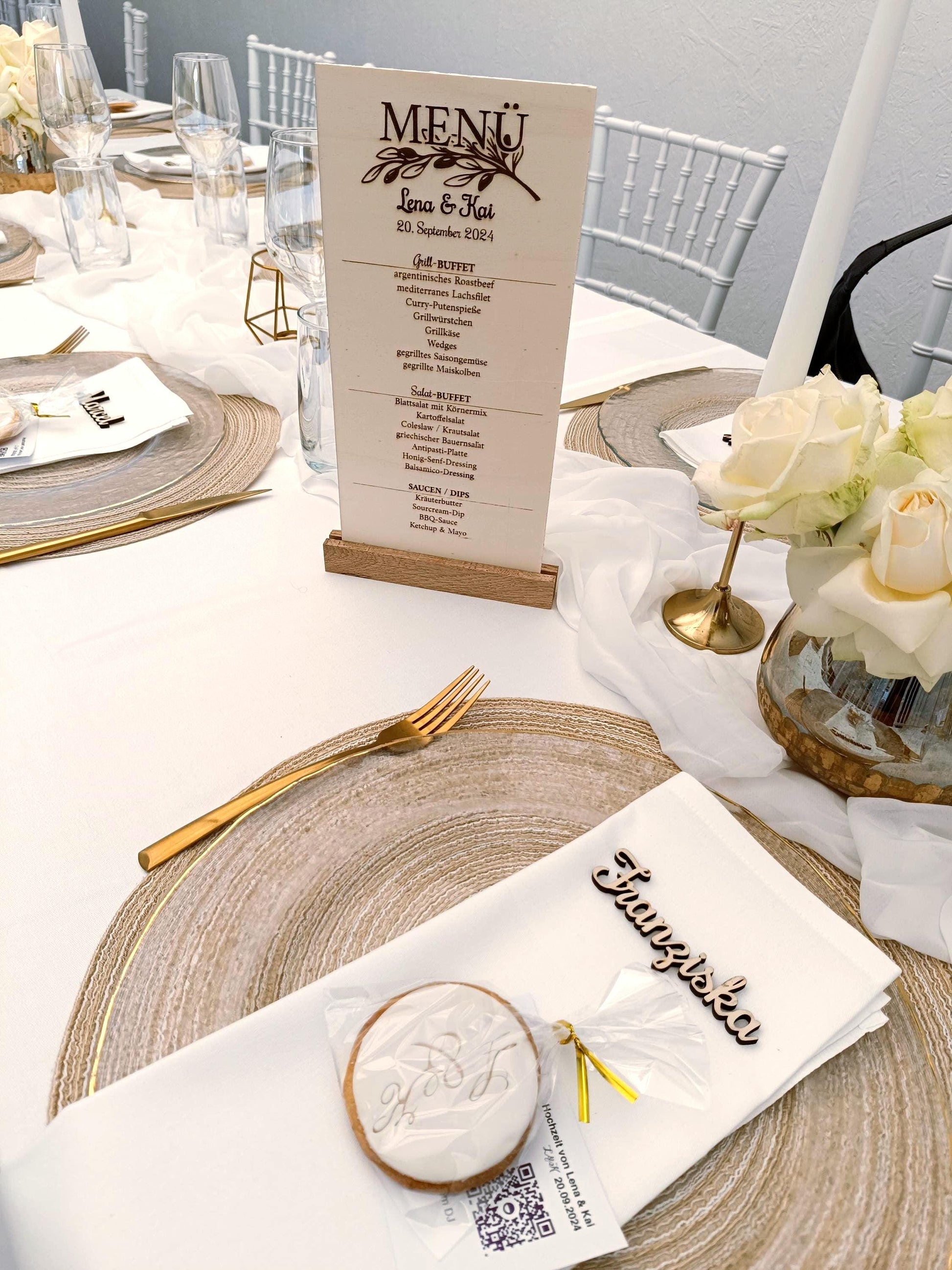 Personalisierte Holz-Namensschilder | Lasergravierte Platzkarten für Hochzeiten & Events