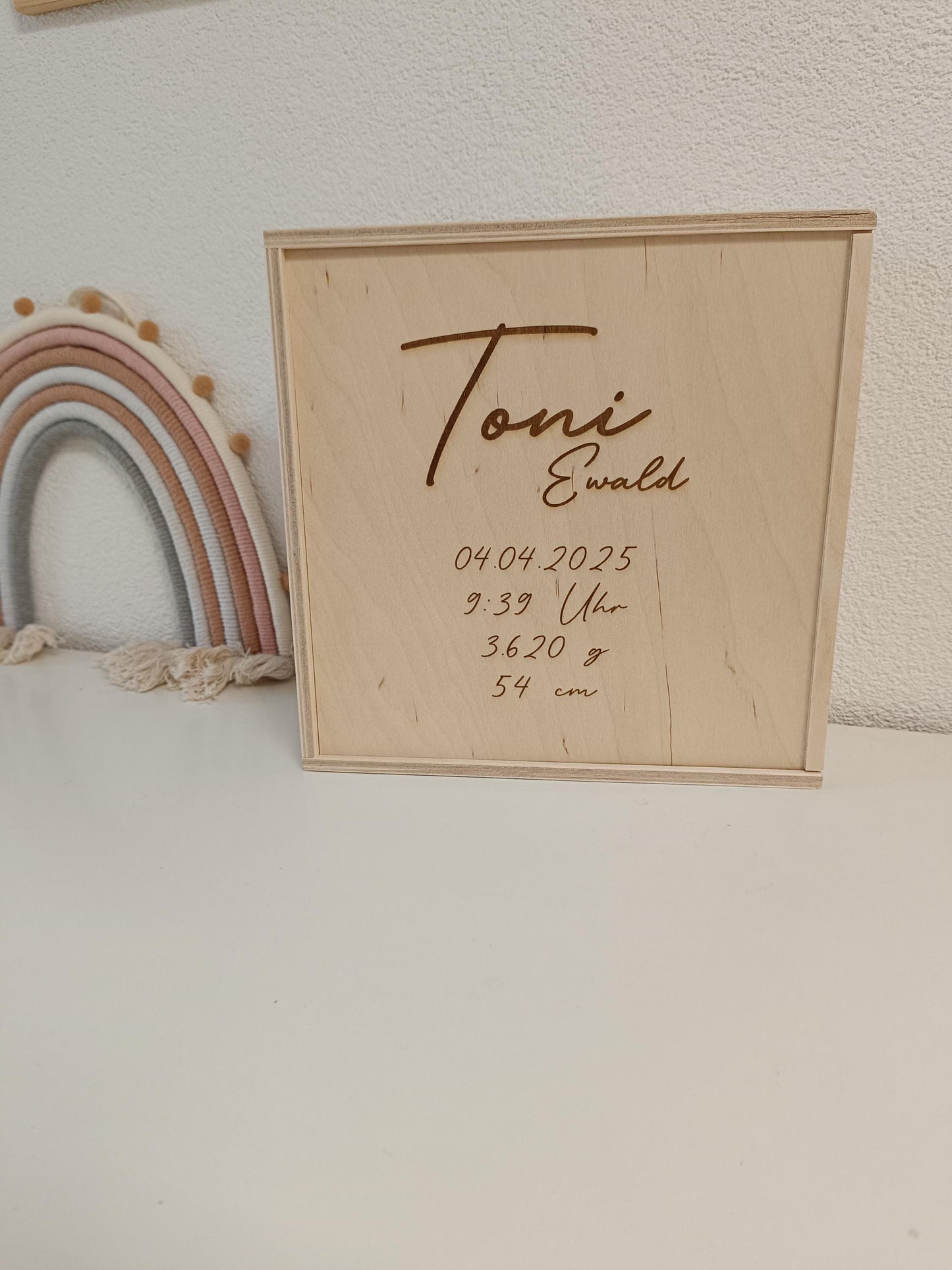 Memory-Box I Erinnerungskiste I Personalisierbar I Wunschmotiv I Name I Baby I Hochzeit I Taufe I Holzkiste mit Schiebedeckel I Babyshower