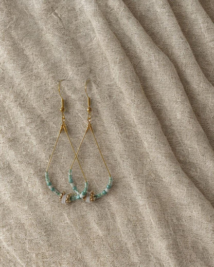 Handgemachte Perlenohrringe in Tropfenform | Boho Ohrringe mit Perlen & Anhängern | Sommer Schmuck Geschenkidee Urlaub | Bohemian Ohrringe