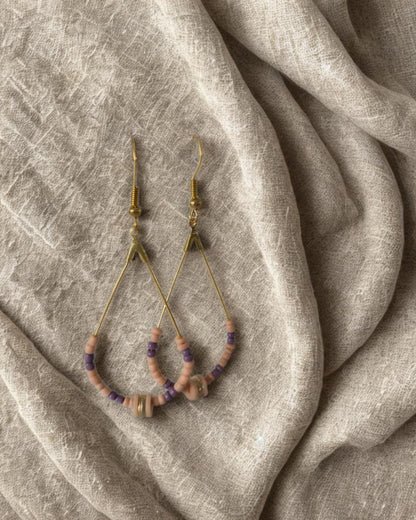 Handgemachte Perlenohrringe in Tropfenform | Boho Ohrringe mit Perlen & Anhängern | Sommer Schmuck Geschenkidee Urlaub | Bohemian Ohrringe