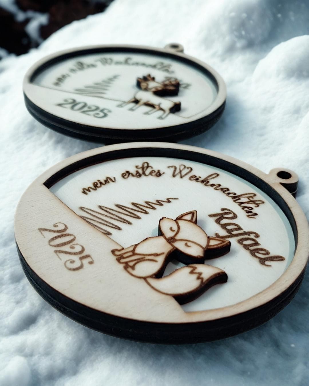 Christbaumschmuck Holz personalisiert, Christbaumkugel mit Gravur, Geschenkidee Weihnachten & personalisierte Geschenke, Baumanhänger