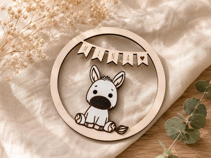 Personalisierter Holz Türkranz mit Tiermotiven – personalisierbar mit Wunschnamen und Tiermotiv I Kinderzimmerdeko, Geschenkidee, Babyshower