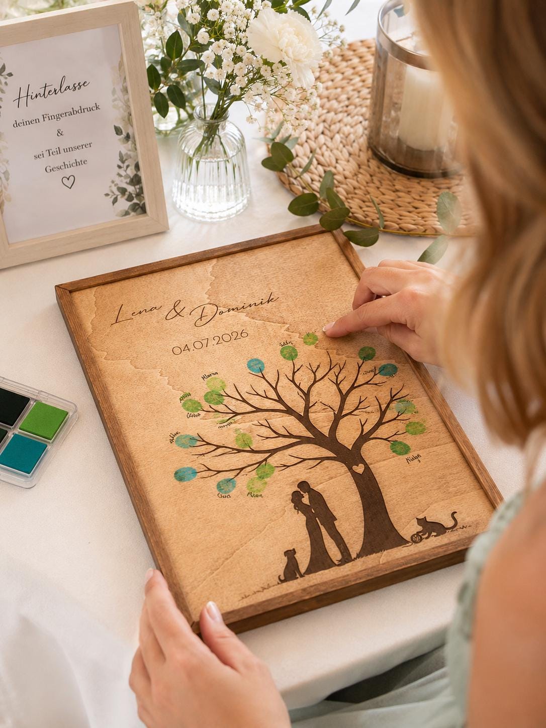Fingerabdruck Gästebuch Hochzeit aus Holz mit Rahmen | Personalisiertes Hochzeitsgästebuch A3 | Guest | Wedding Tree | Geschenk zur Hochzeit