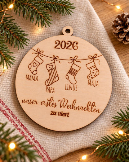Christbaumschmuck Holz personalisiert, Christbaumkugel mit Gravur, Geschenkidee Weihnachten & personalisierte Geschenke, Baumanhänger
