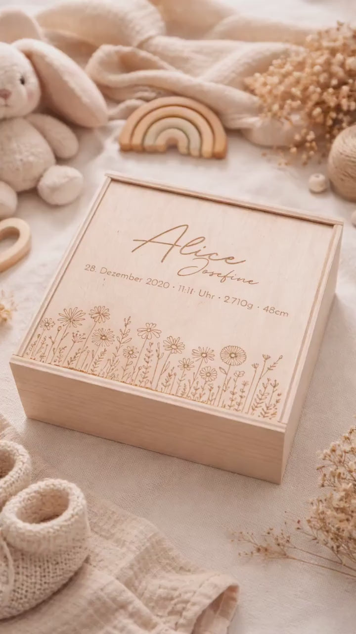 Memory-Box I Erinnerungskiste I Personalisierbar I Wunschmotiv I Name I Baby I Hochzeit I Taufe I Holzkiste Mit Schiebedeckel I Babyshower