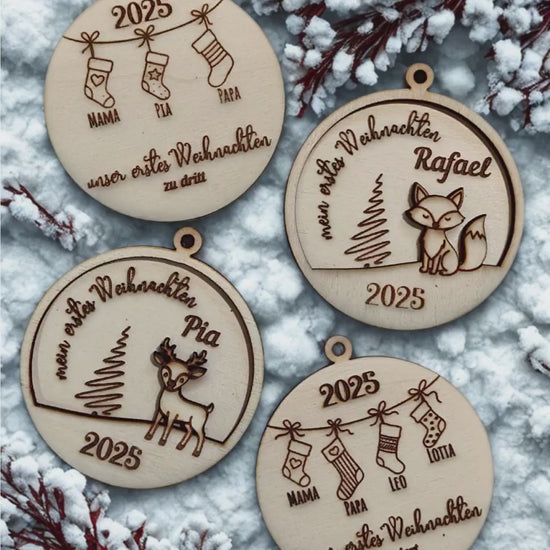 Christbaumschmuck Holz personalisiert, Christbaumkugel mit Gravur,  Geschenkidee Weihnachten & personalisierte Geschenke, Baumanhänger